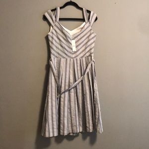 White House black dress market never been worn